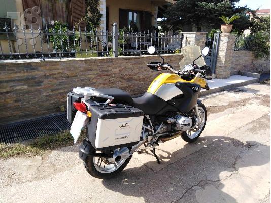 PoulaTo: BMW R 1200 GS '04